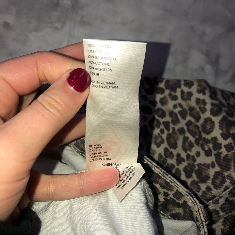 Free People Raw Hem Leopard Printed Mini Skirt - Picture 4 of 5